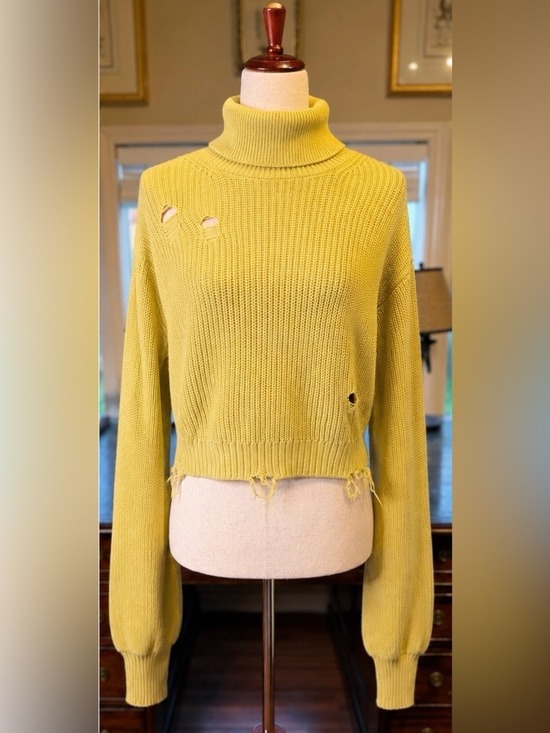 Lovers + Friends Sweaters - Lovers + Friends Distressed Cropped Turtleneck Sweater | Size Small
